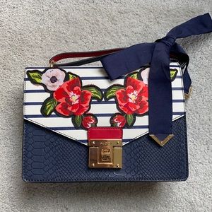 ALDO Shoulder Handbag